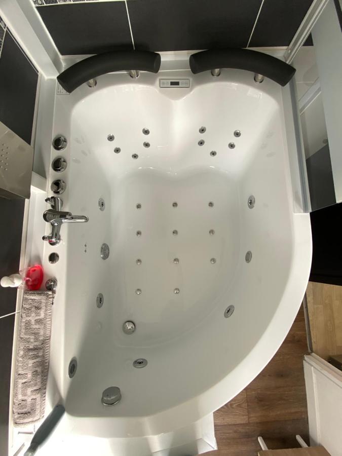 Les Appartements D'Au Coin Du Spa 滨海布洛涅 外观 照片