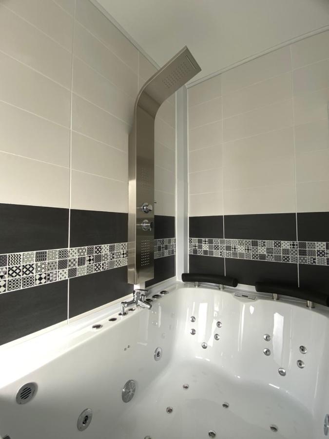 Les Appartements D'Au Coin Du Spa 滨海布洛涅 外观 照片